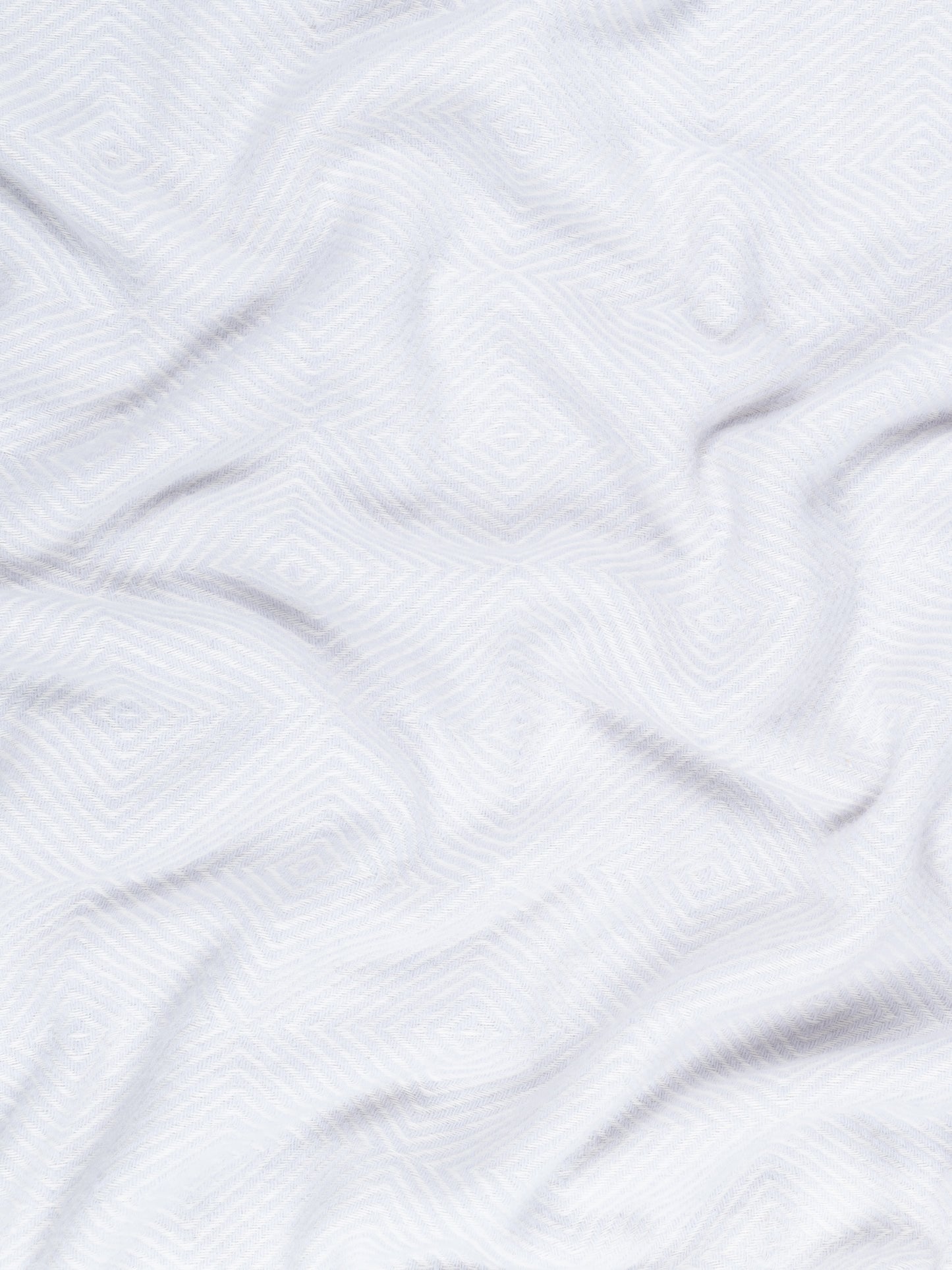 Alpine Sanctuary Blanket - Diamond Graze