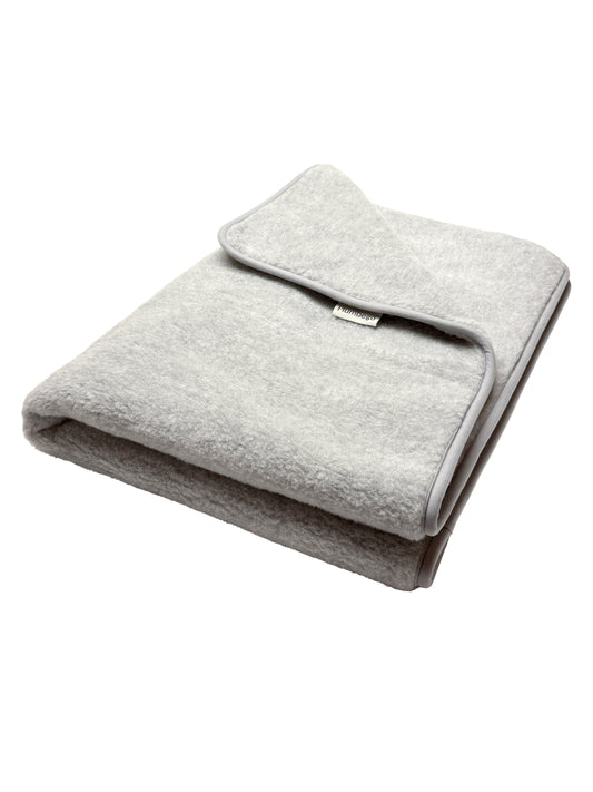 Deep Nest Pet Blanket